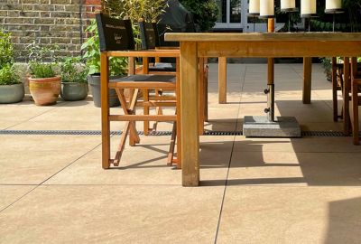 The Benefits of Porcelain Paving in Your Garden